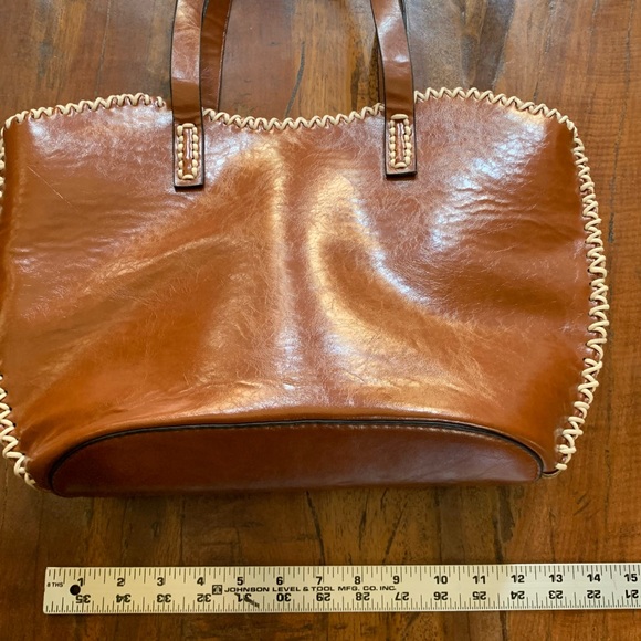 Handbag - Picture 8 of 8